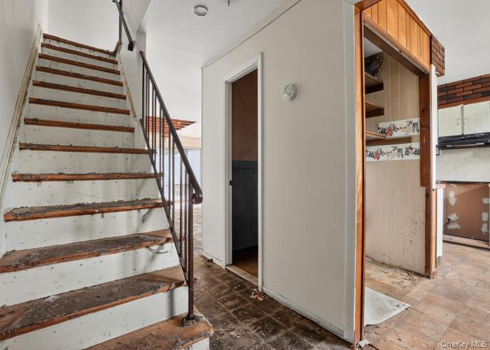 Single Family Rolling Way Westchester County, NY 10566, MLS-1027623-4