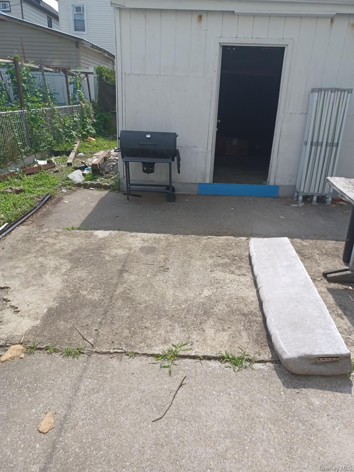 Single Family 202nd Street  Queens, NY 11423, MLS-1027633-15