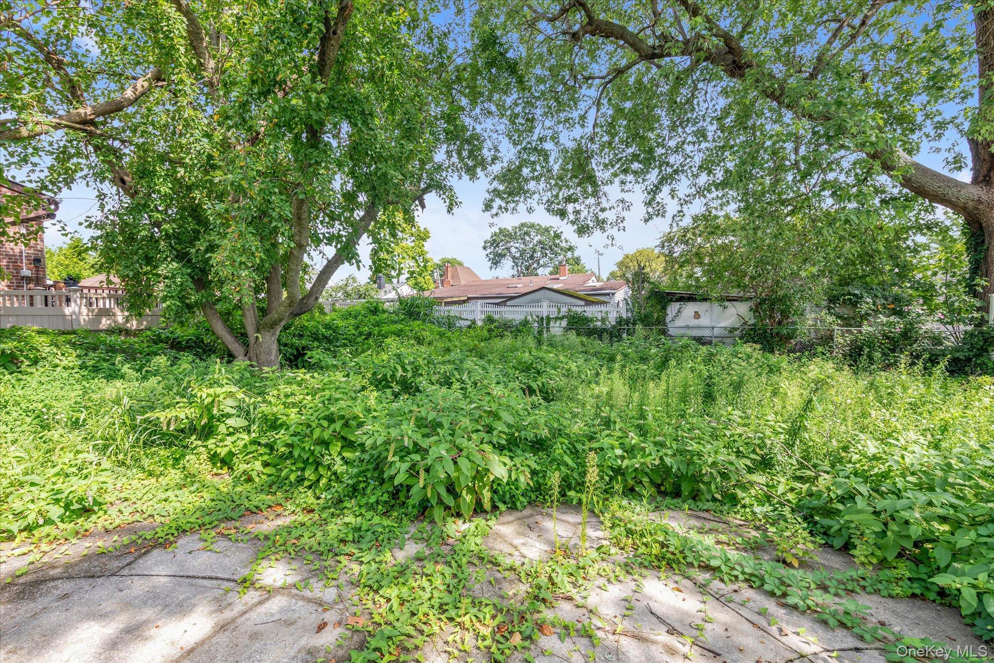 Single Family Westminster Road Nassau County, NY 11563, MLS-1027651-15