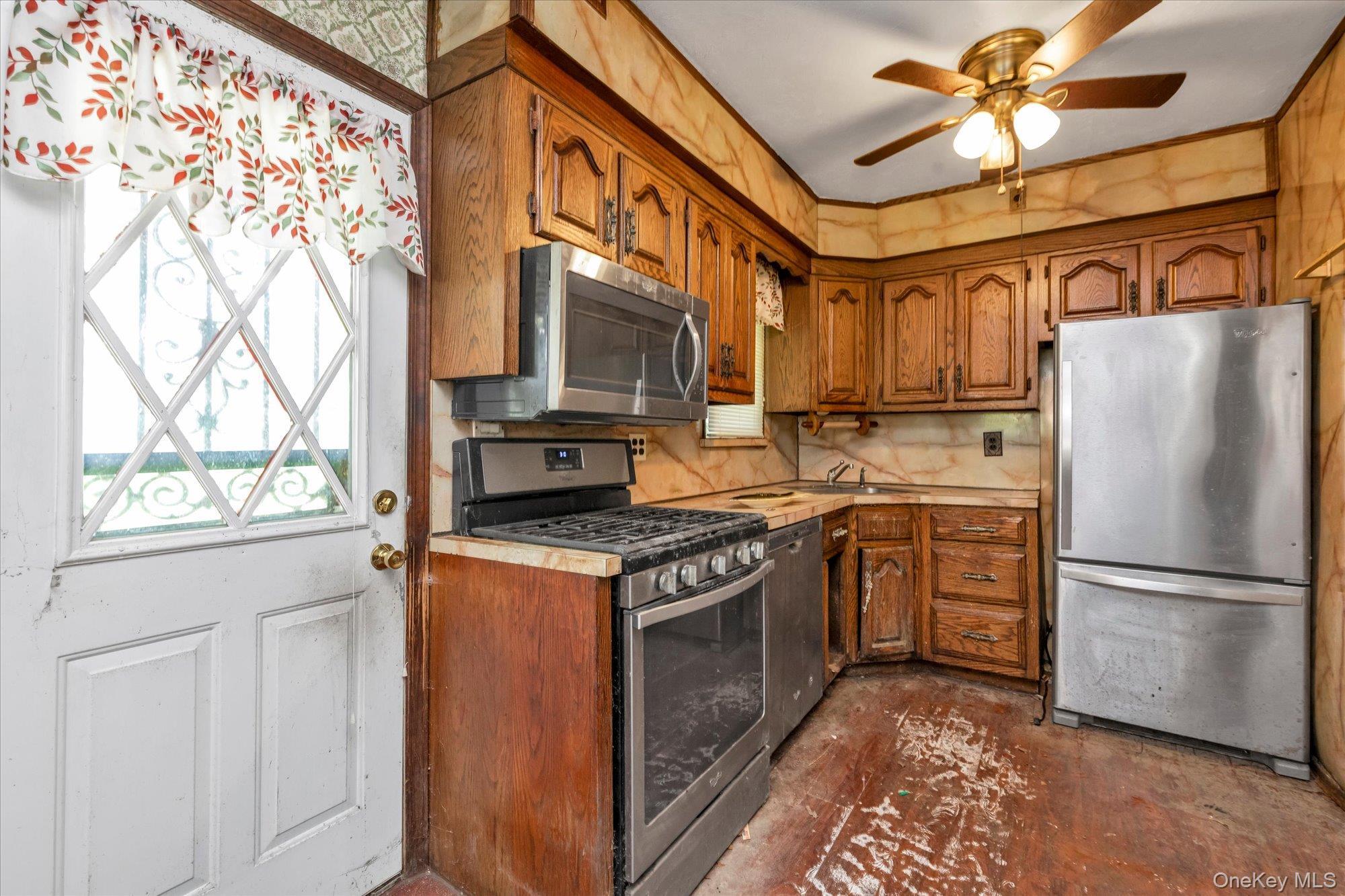 Single Family Westminster Road Nassau County, NY 11563, MLS-1027651-8