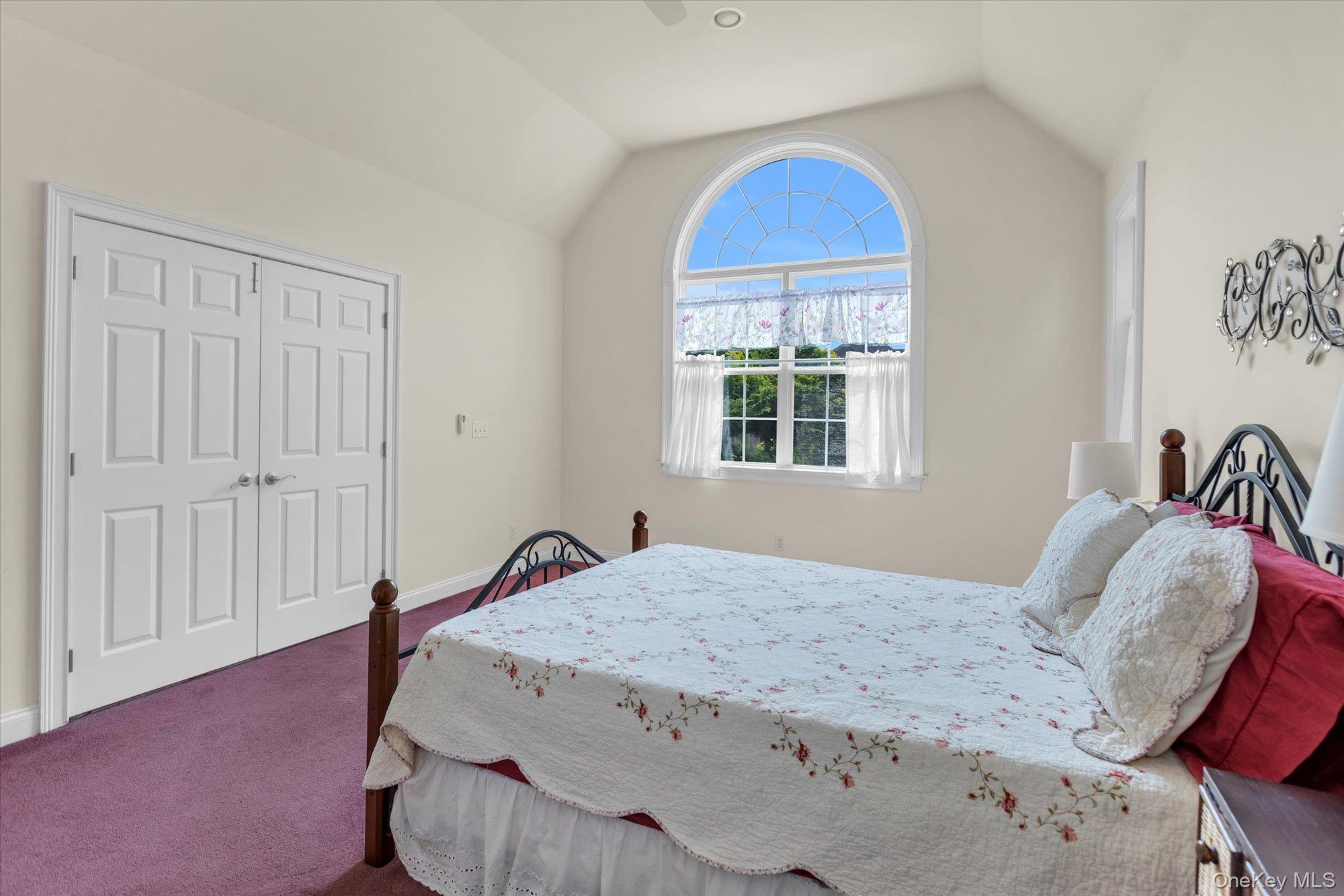 Single Family Doctors Path Estates Suffolk County, NY 11901, MLS-1027659-14