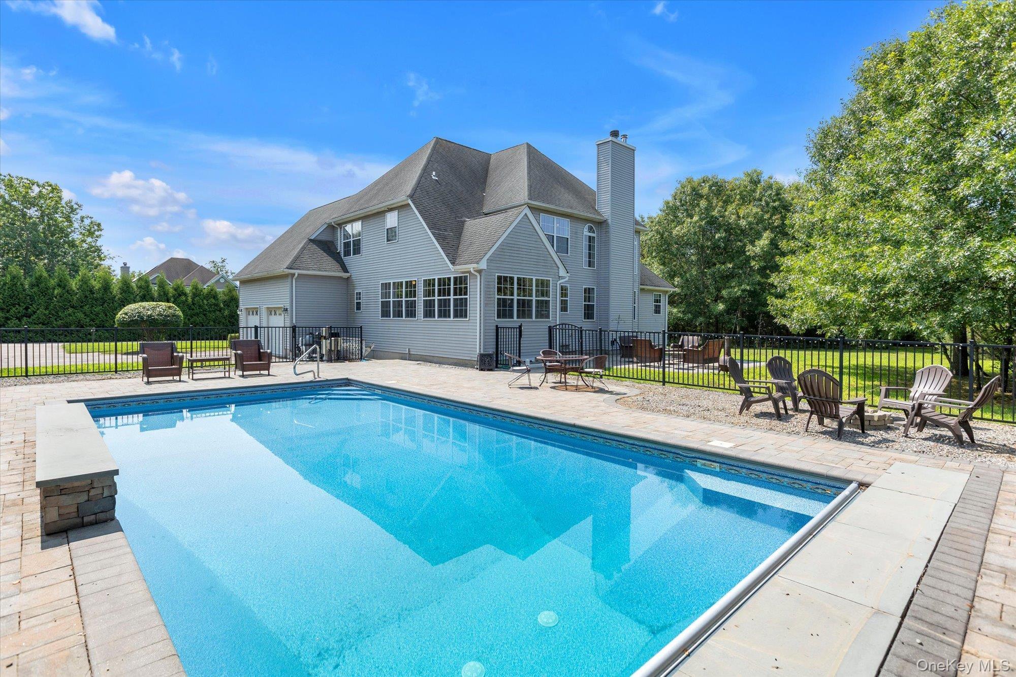 Single Family Doctors Path Estates Suffolk County, NY 11901, MLS-1027659-23