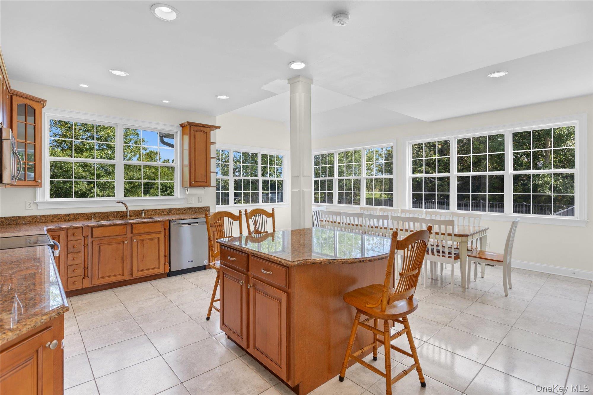 Single Family Doctors Path Estates Suffolk County, NY 11901, MLS-1027659-9