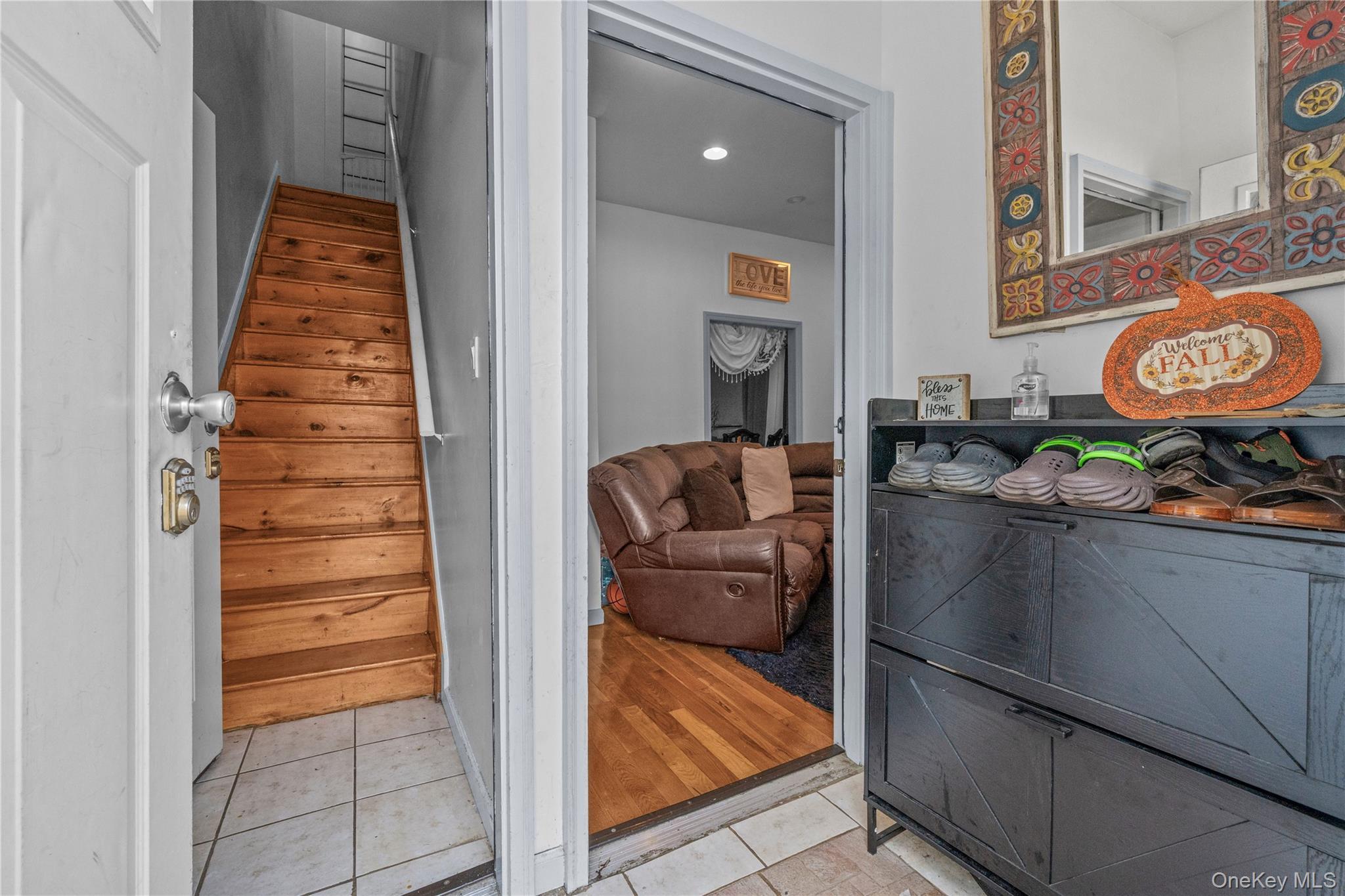 Single Family E 224th Street Bronx, NY 10466, MLS-1027663-14