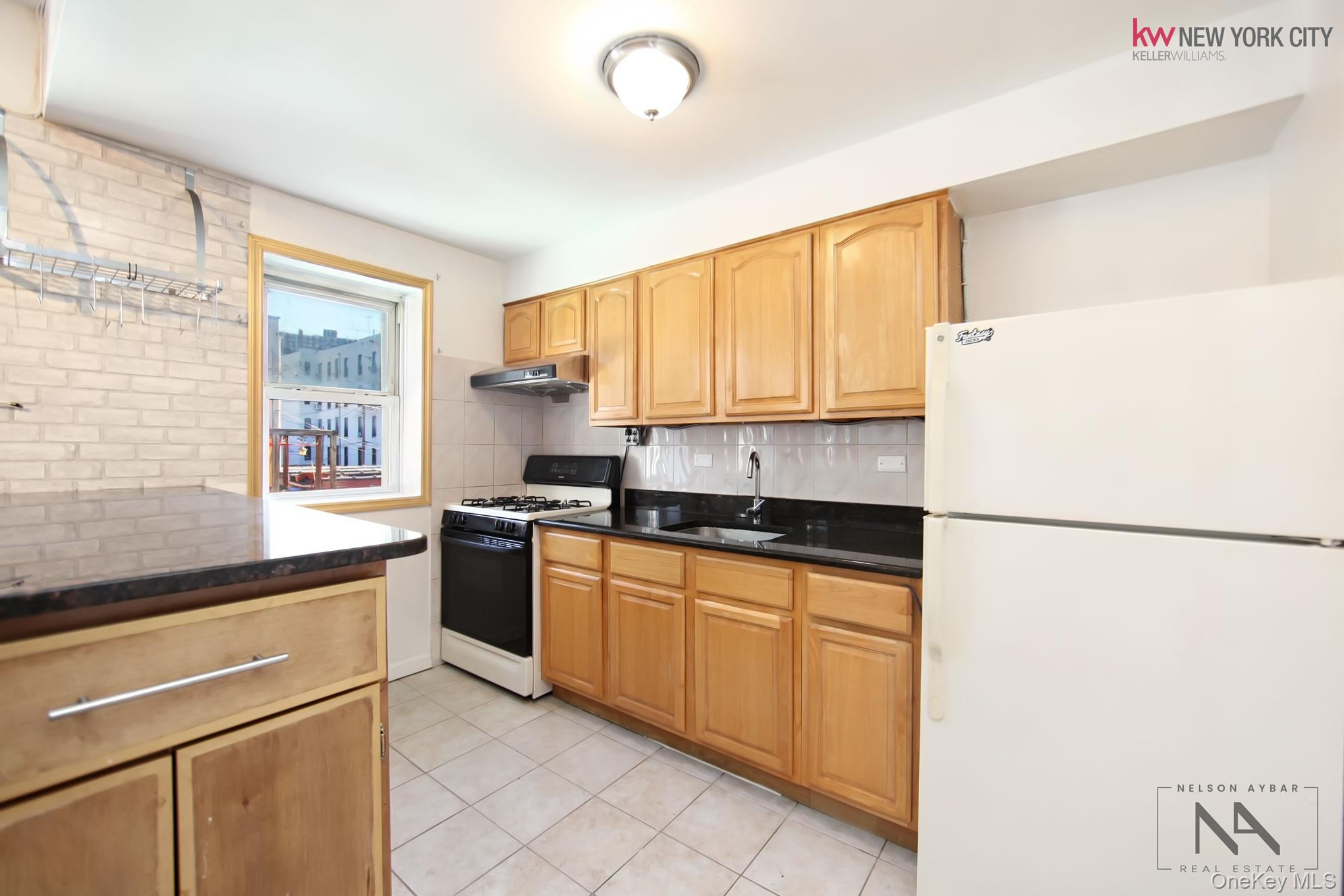 Single Family Bay Ridge Avenue Brooklyn, NY 11220, MLS-1027678-7