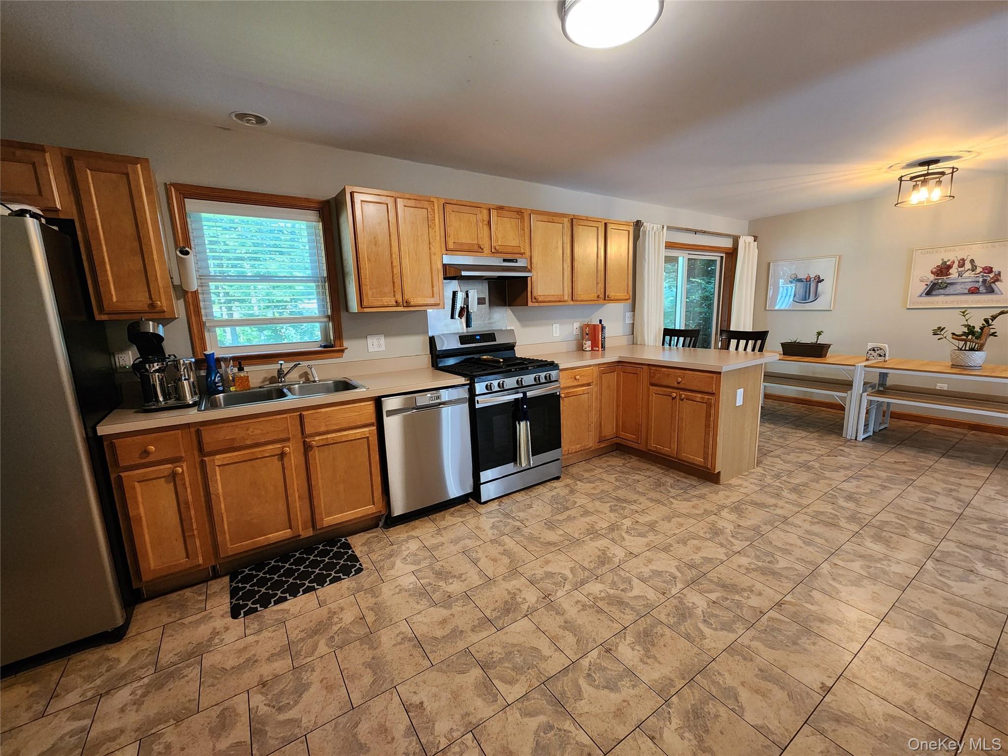 Single Family John Street Ulster County, NY 12472, MLS-1027690-2