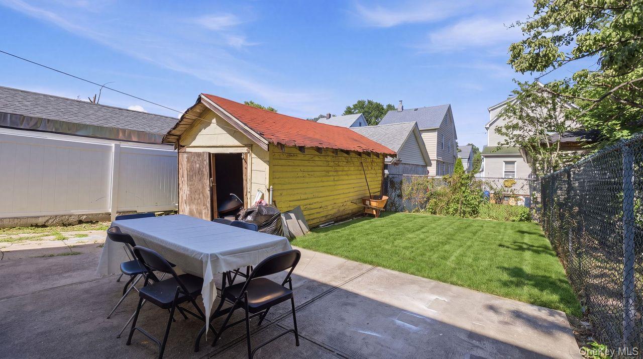 Single Family Colfax Street Queens, NY 11429, MLS-1027700-29