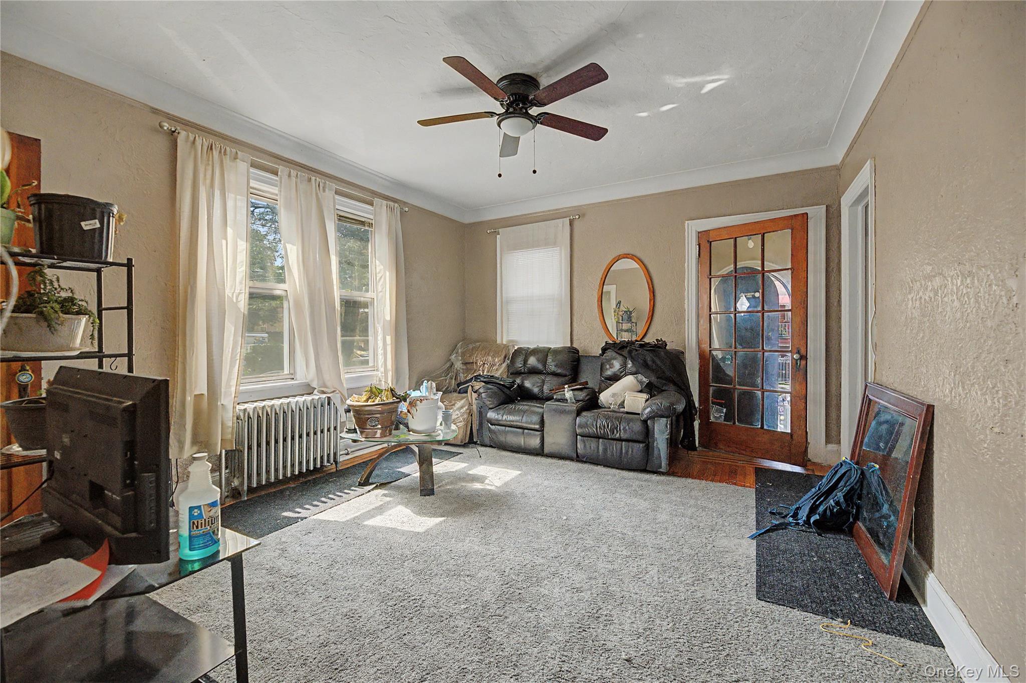 Single Family E 226th Street Bronx, NY 10466, MLS-1027704-3