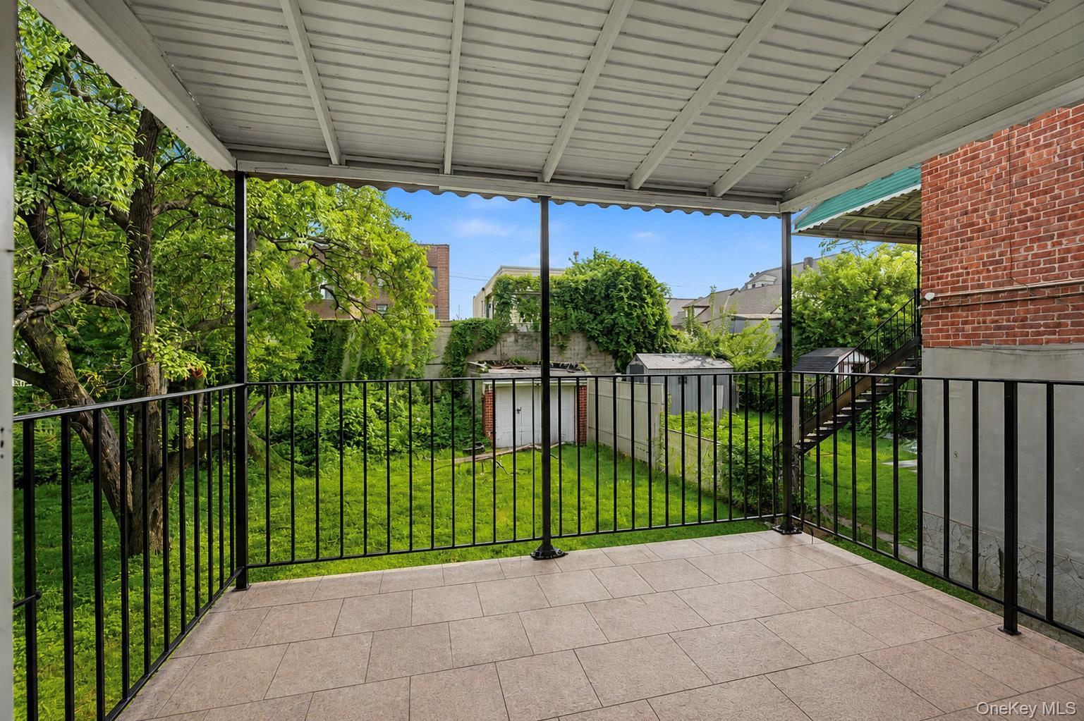 Single Family E 226th Street Bronx, NY 10466, MLS-1027704-7