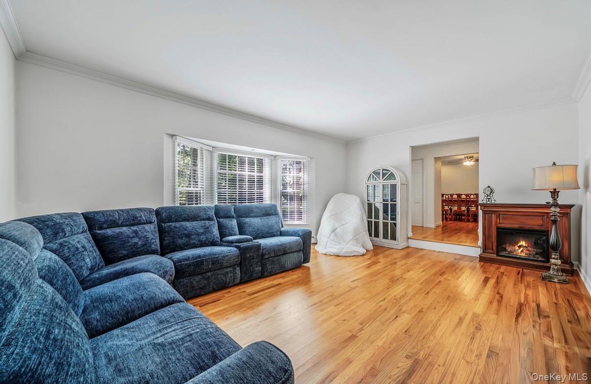 Single Family Wilderness Road Suffolk County, NY 11780, MLS-1027742-11