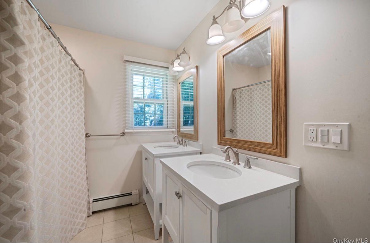 Single Family Wilderness Road Suffolk County, NY 11780, MLS-1027742-26
