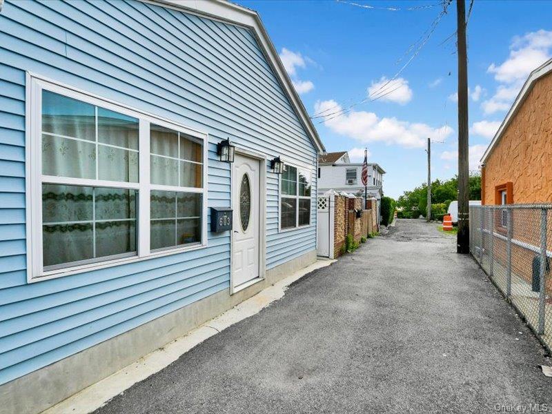 Single Family Harding Park Bronx, NY 10473, MLS-1027747-14