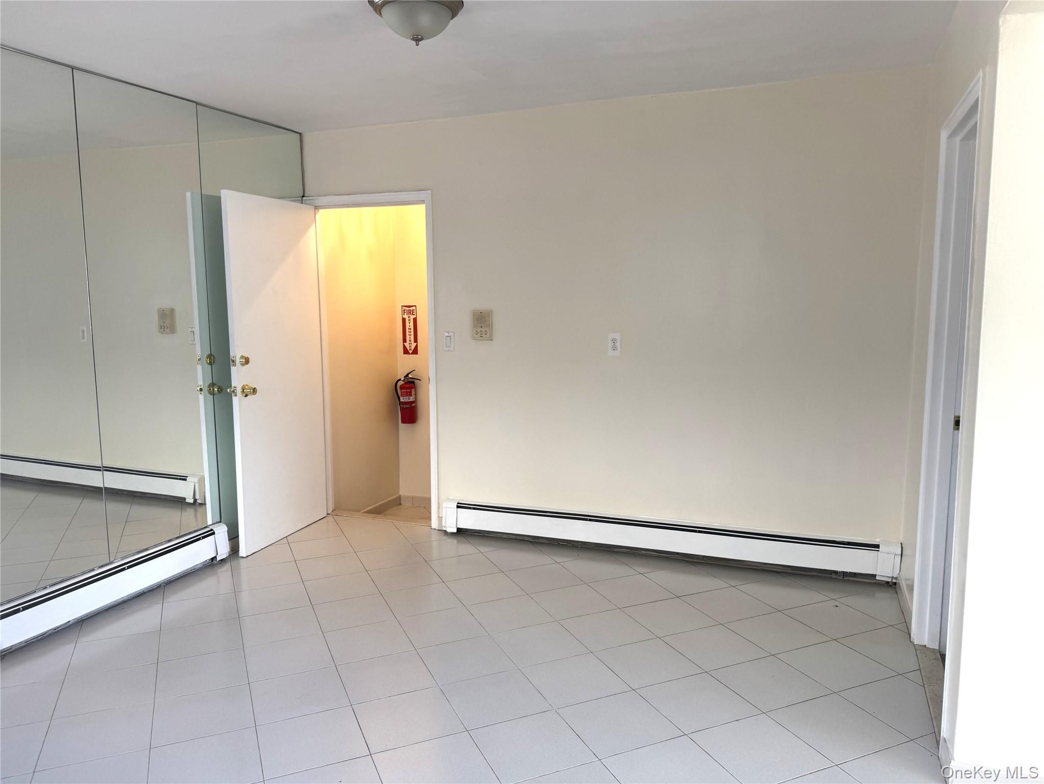 Single Family Stadium Avenue Bronx, NY 10465, MLS-1027748-10