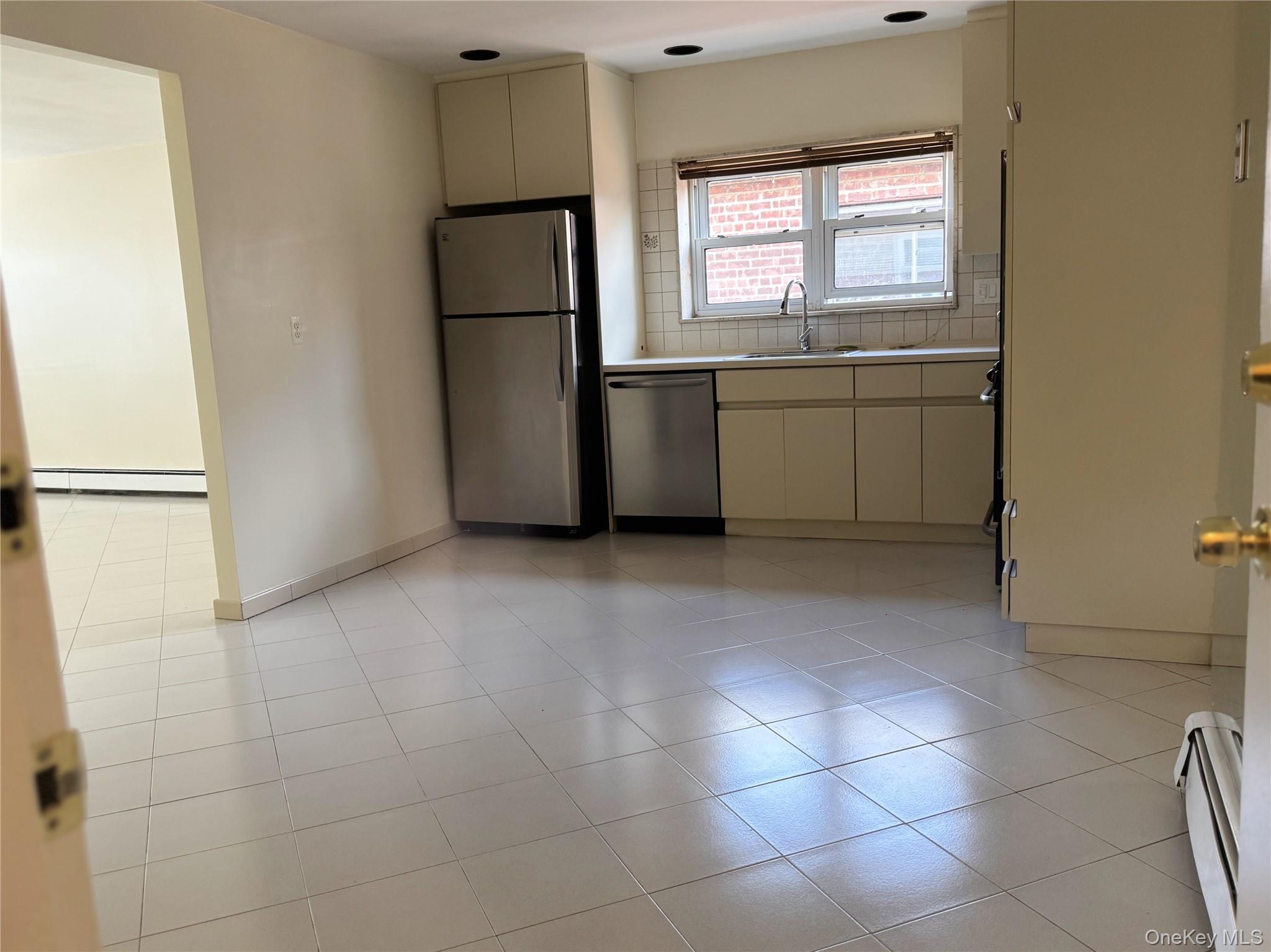 Single Family Stadium Avenue Bronx, NY 10465, MLS-1027748-12