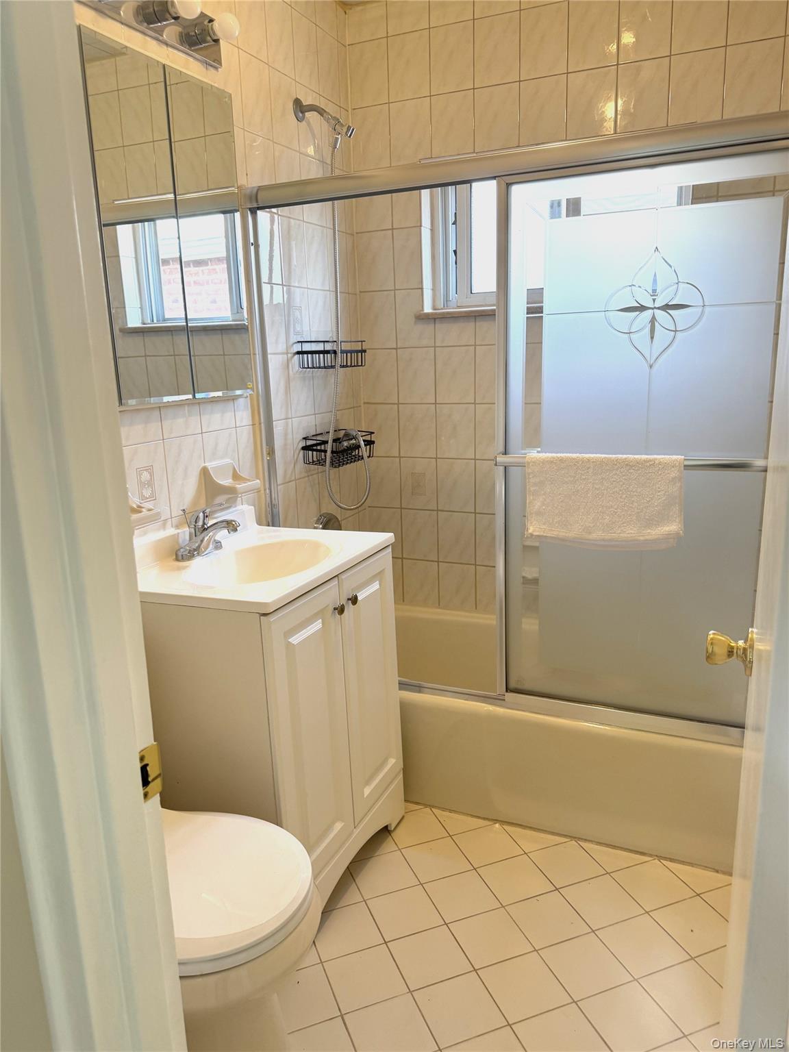 Single Family Stadium Avenue Bronx, NY 10465, MLS-1027748-18