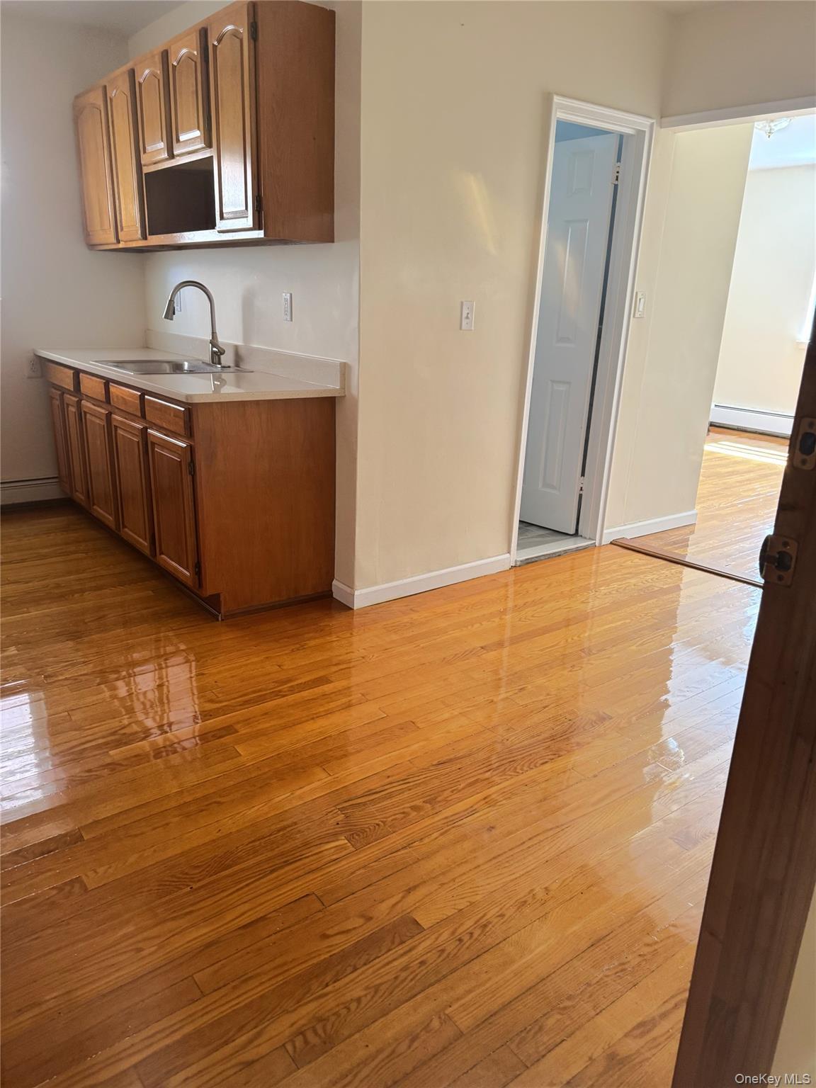 Single Family Stadium Avenue Bronx, NY 10465, MLS-1027748-5