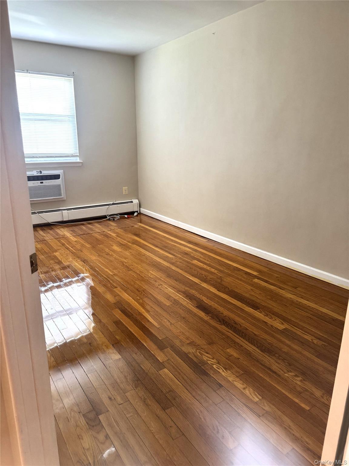 Single Family Stadium Avenue Bronx, NY 10465, MLS-1027748-7
