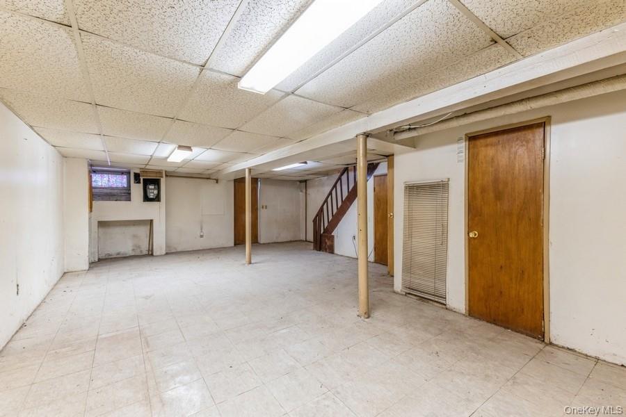 Single Family 47th Street Queens, NY 11377, MLS-1027759-11