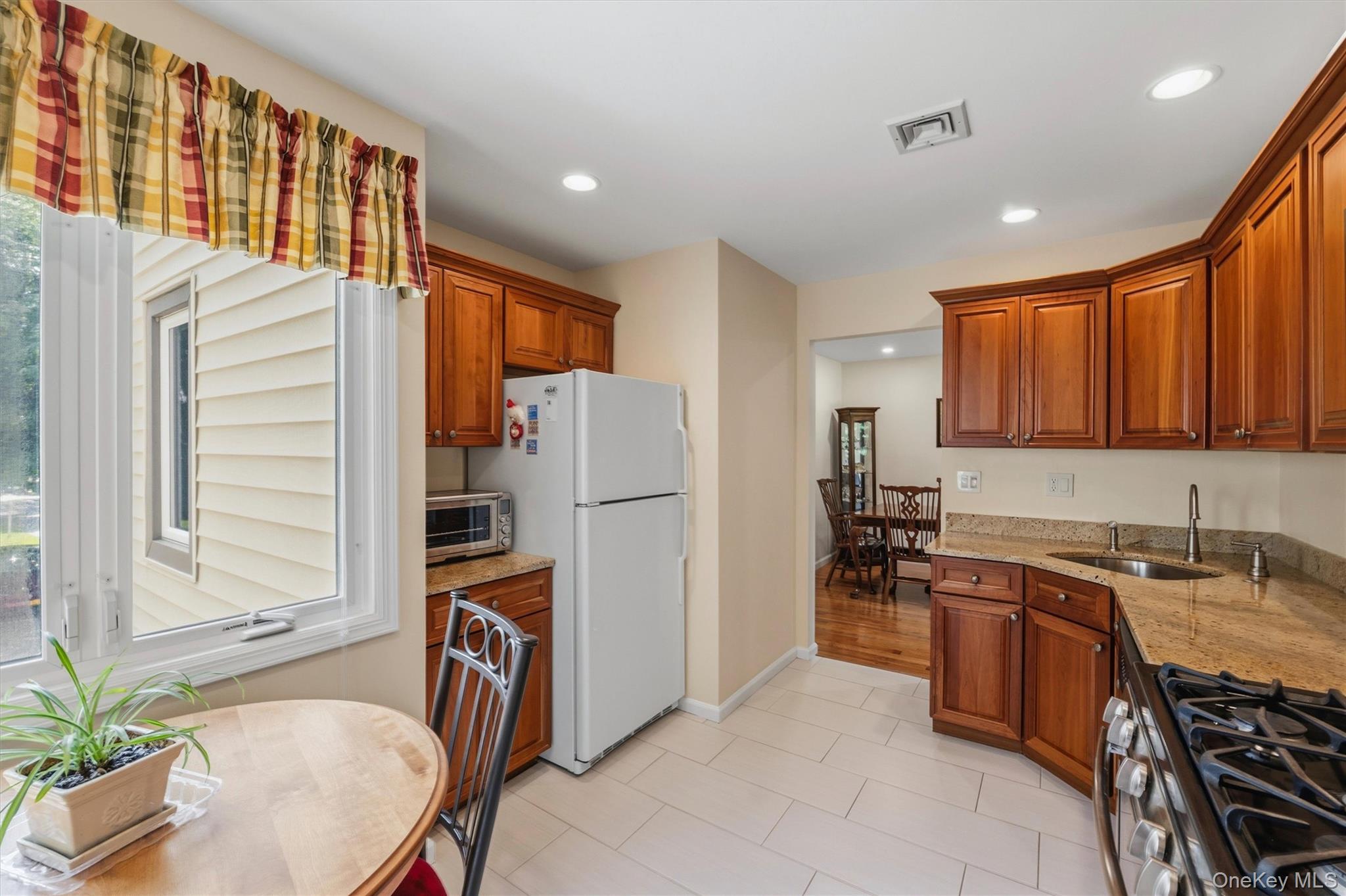 Single Family Homestead Court Westchester County, NY 10566, MLS-1027781-10