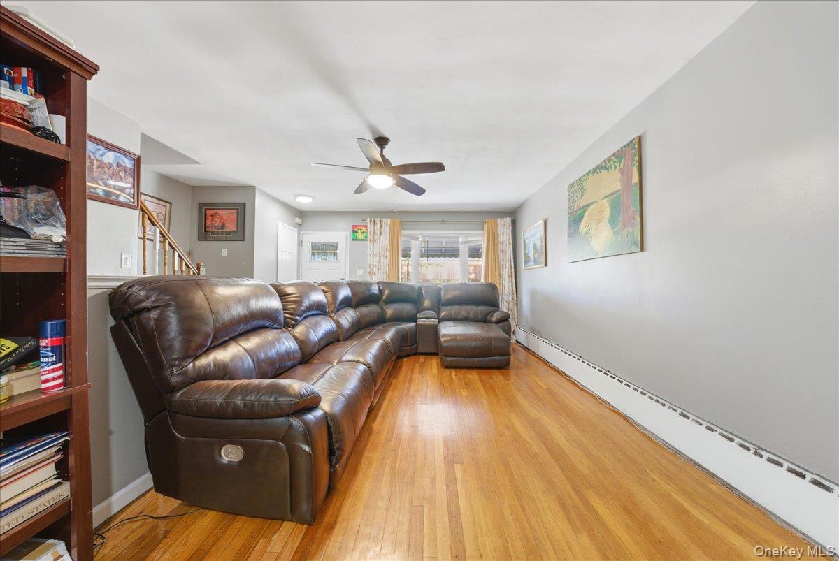 Single Family Kingsland Avenue Bronx, NY 10469, MLS-1027784-11