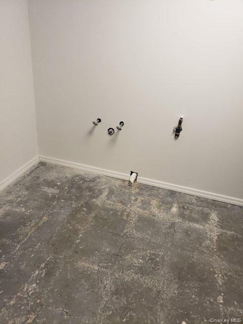 Single Family Murdock Avenue Queens, NY 11429, MLS-1027786-14