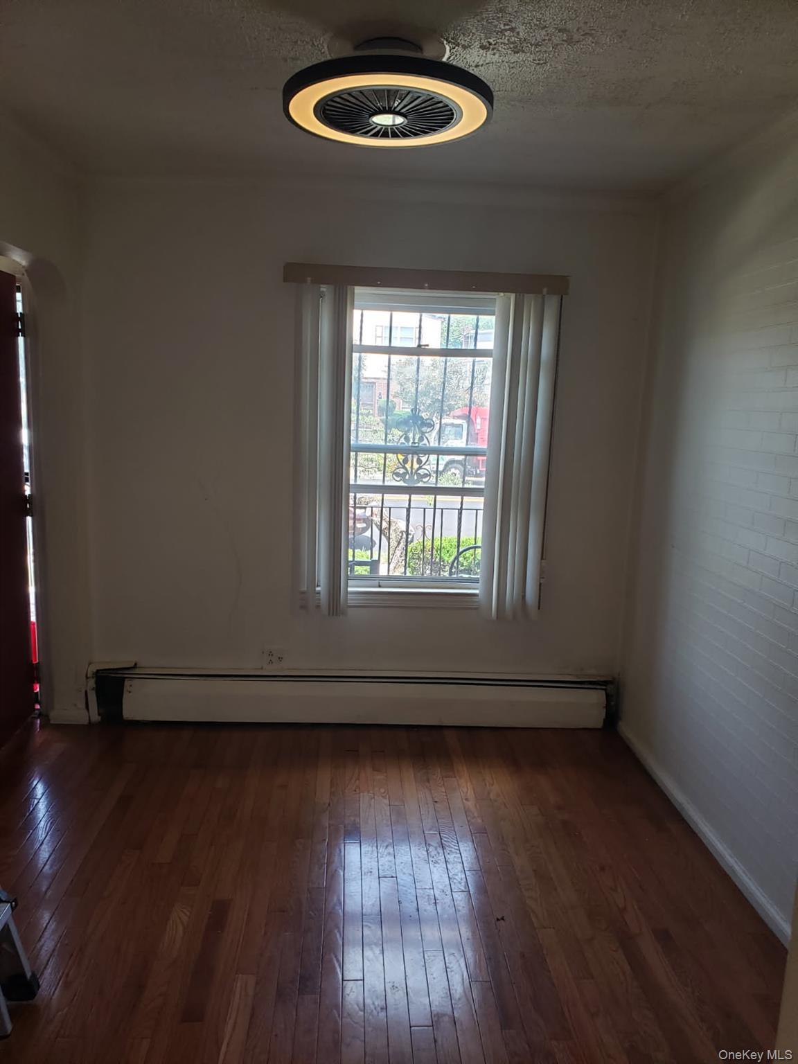 Single Family Murdock Avenue Queens, NY 11429, MLS-1027786-8