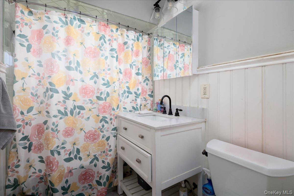 Single Family Skimmer Lane Nassau County, NY 11756, MLS-1027789-9
