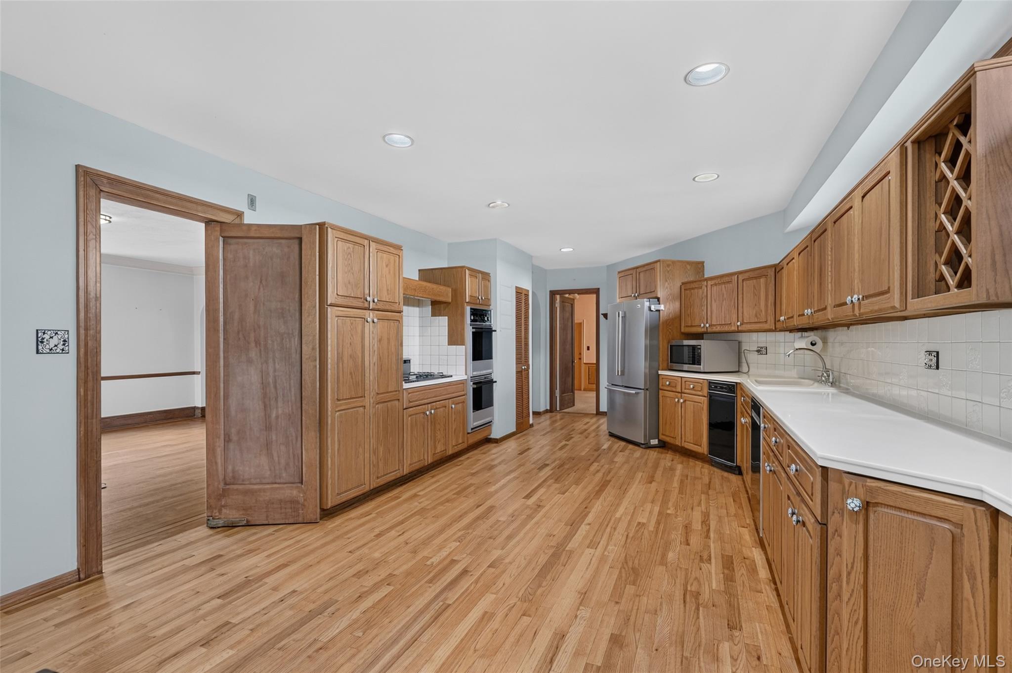 Single Family E Devonia Avenue Westchester County, NY 10552, MLS-1027807-13
