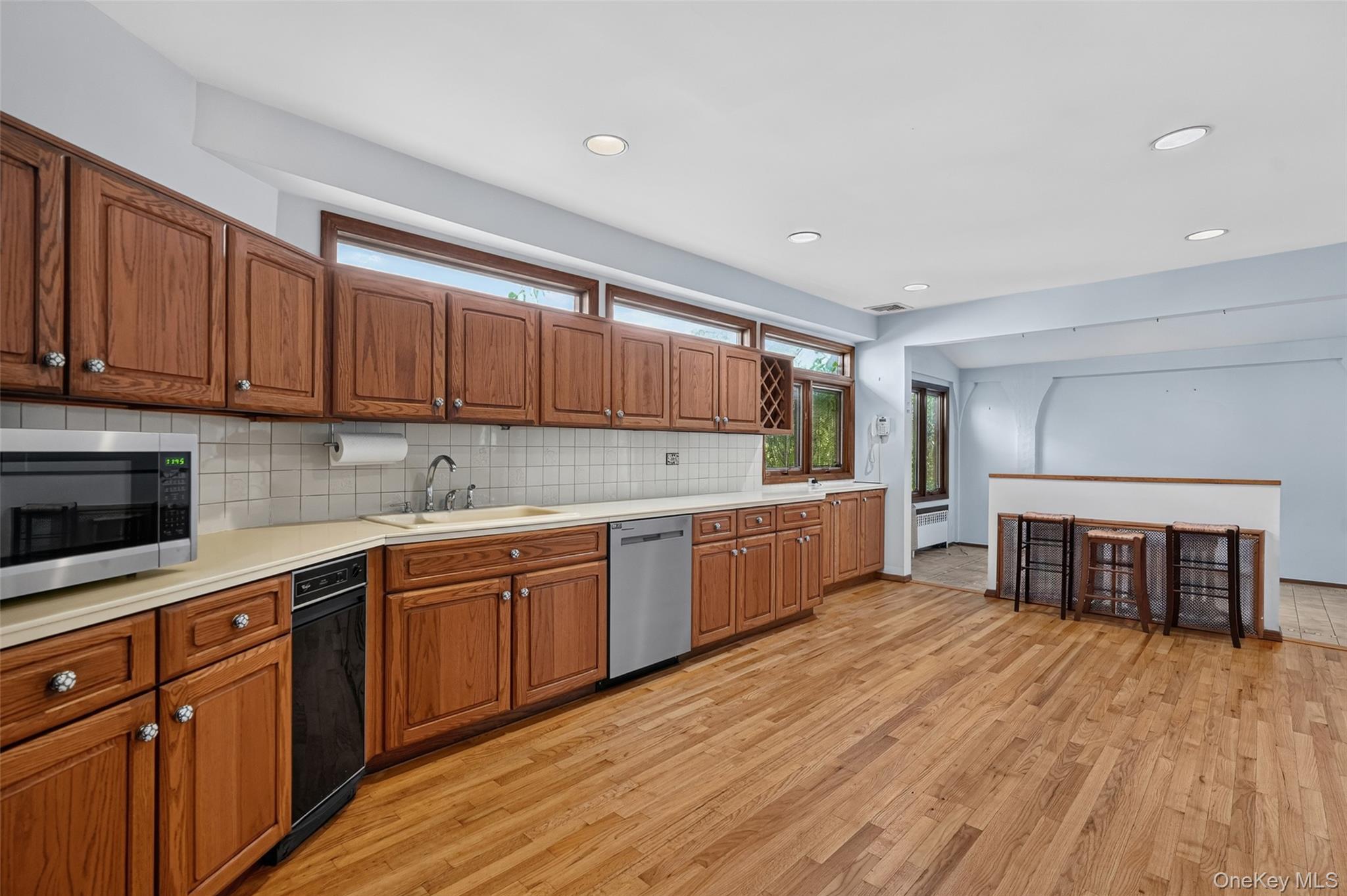 Single Family E Devonia Avenue Westchester County, NY 10552, MLS-1027807-16