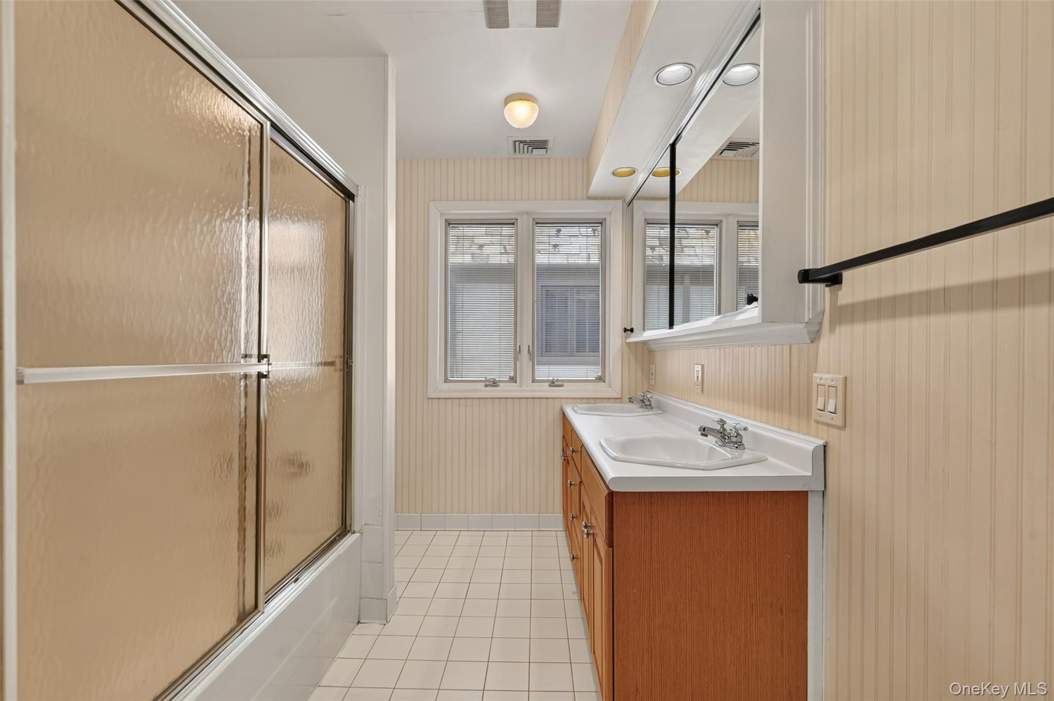 Single Family E Devonia Avenue Westchester County, NY 10552, MLS-1027807-29