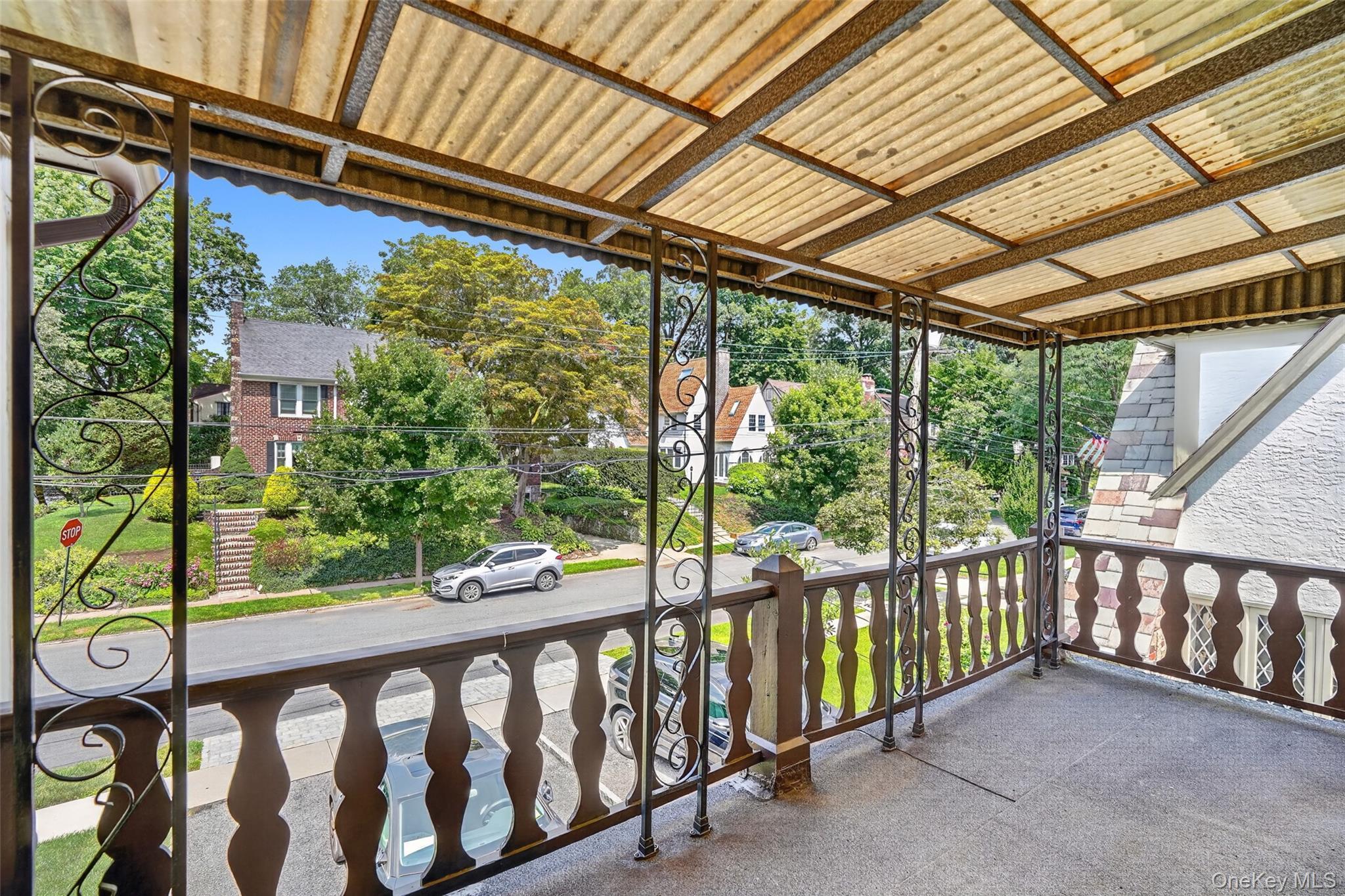Single Family E Devonia Avenue Westchester County, NY 10552, MLS-1027807-32