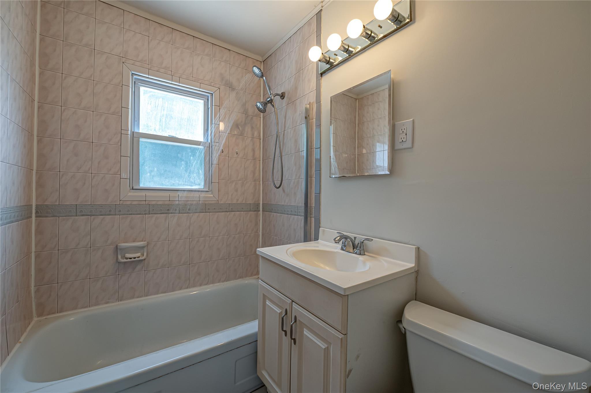 Single Family Cherubina Lane Suffolk County, NY 11703, MLS-1027819-8