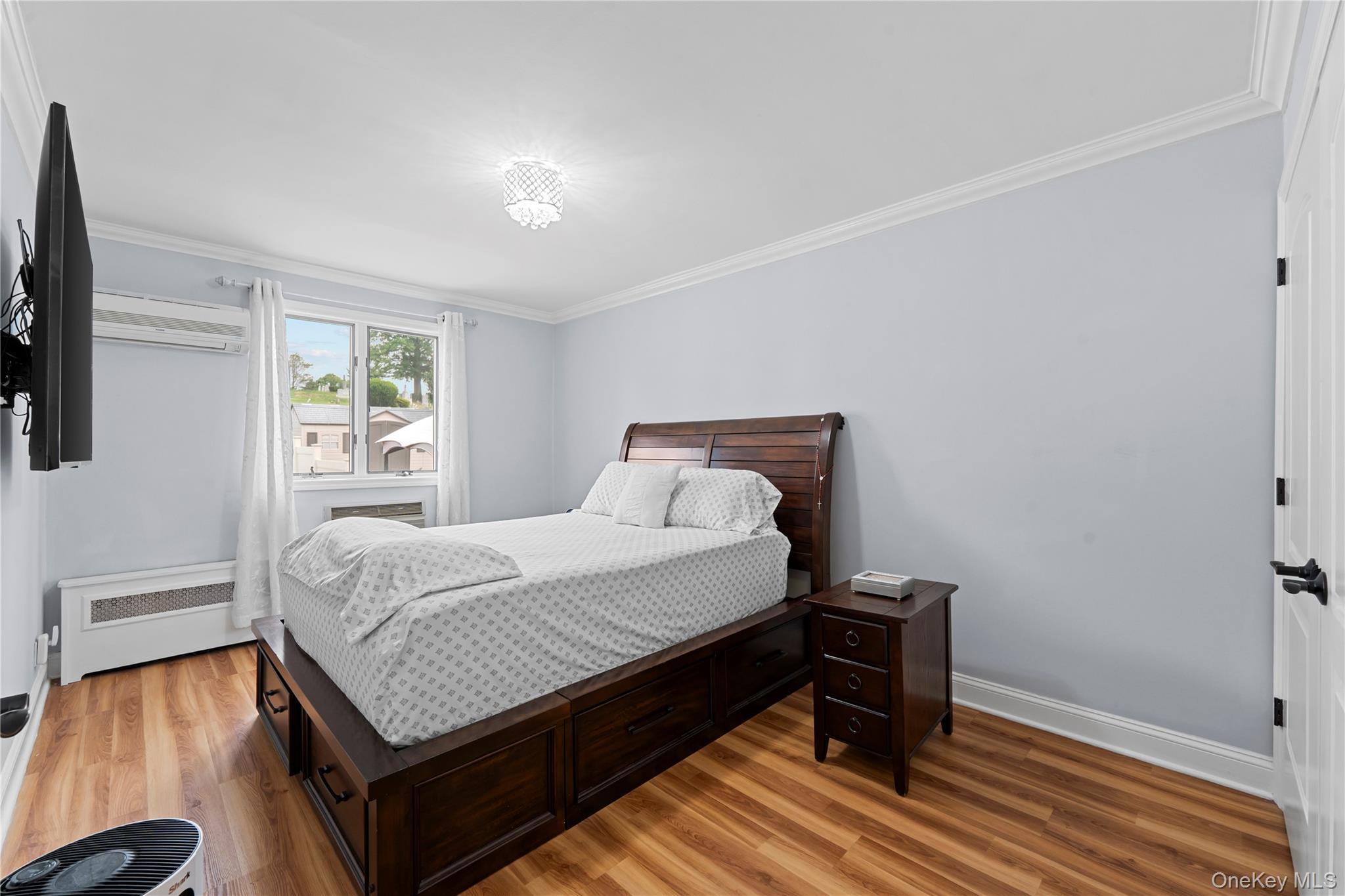 Single Family Eliot Avenue  Queens, NY 11379, MLS-1027824-12