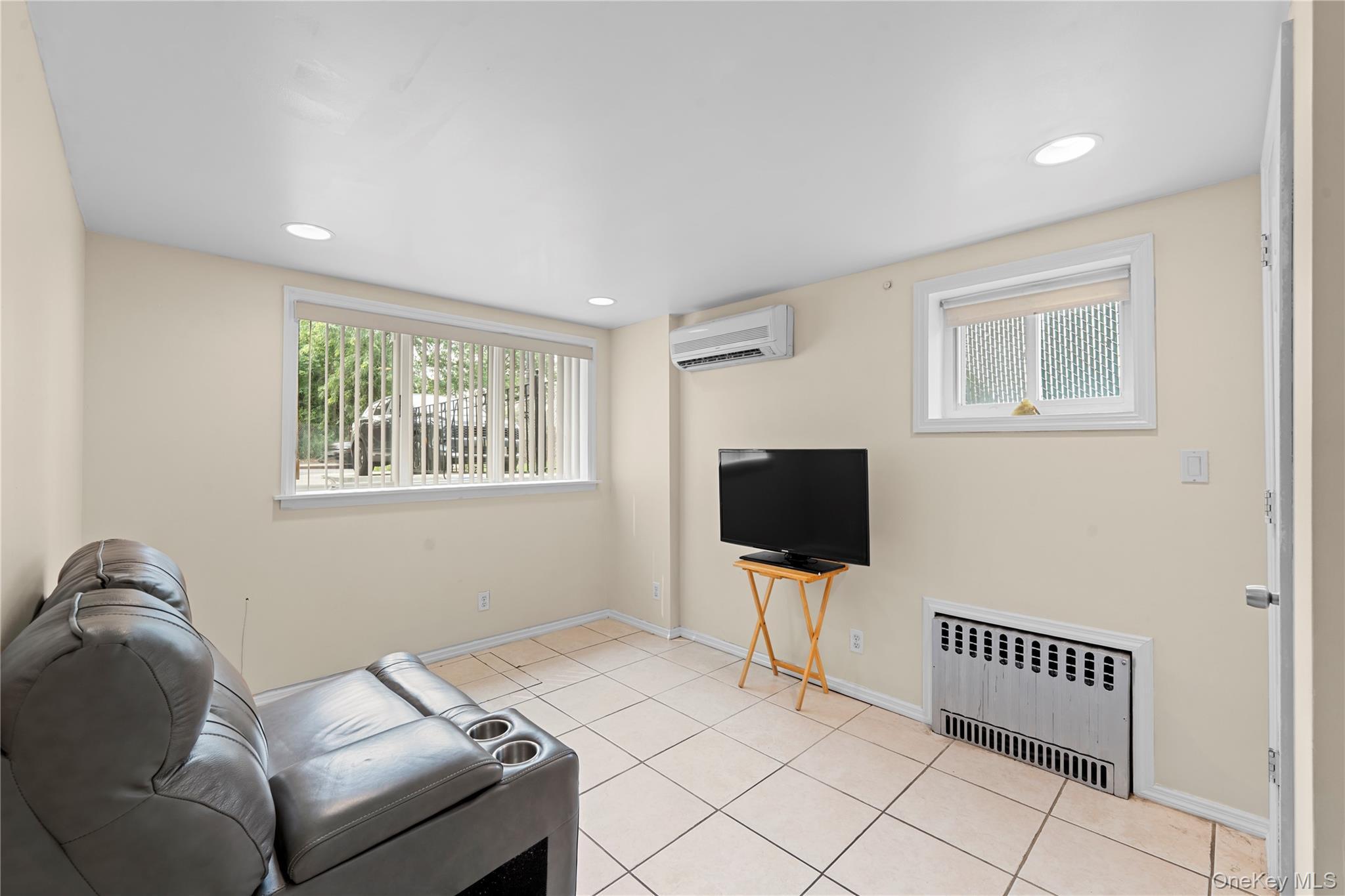Single Family Eliot Avenue  Queens, NY 11379, MLS-1027824-19