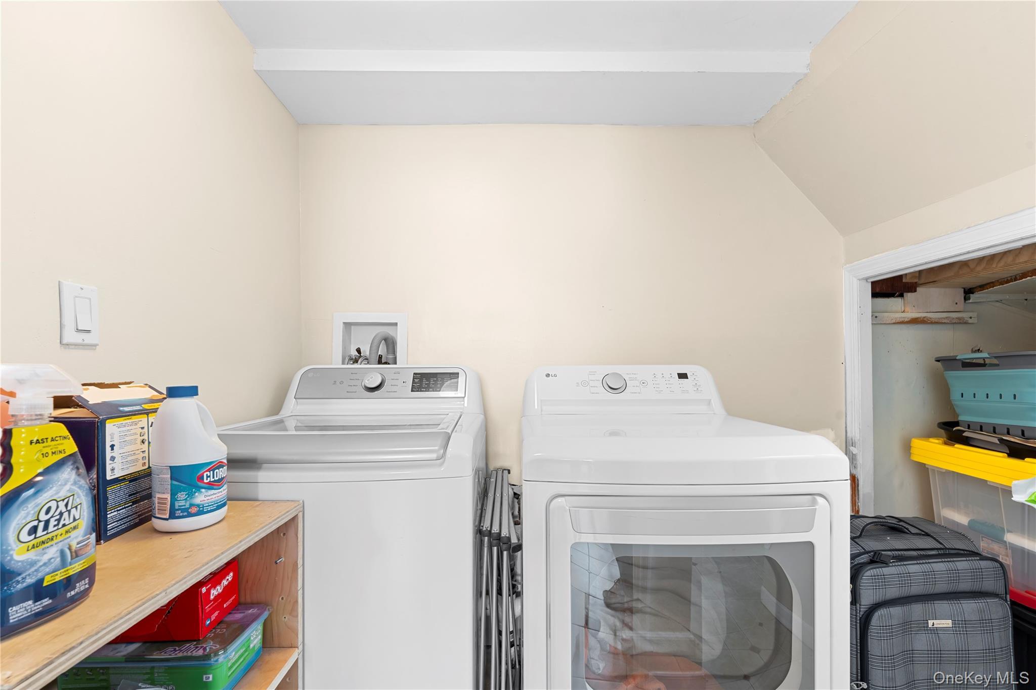 Single Family Eliot Avenue  Queens, NY 11379, MLS-1027824-23