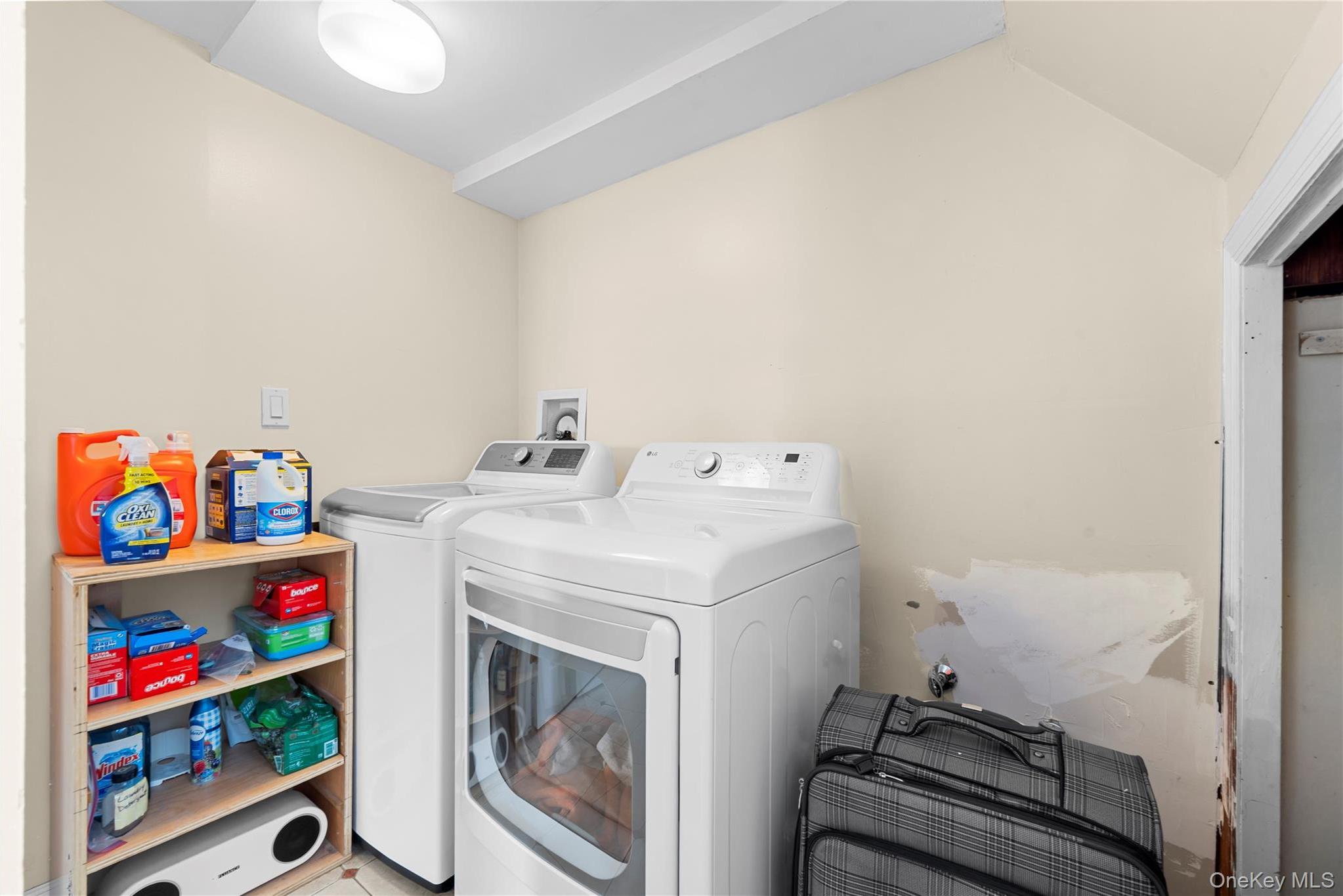 Single Family Eliot Avenue  Queens, NY 11379, MLS-1027824-24