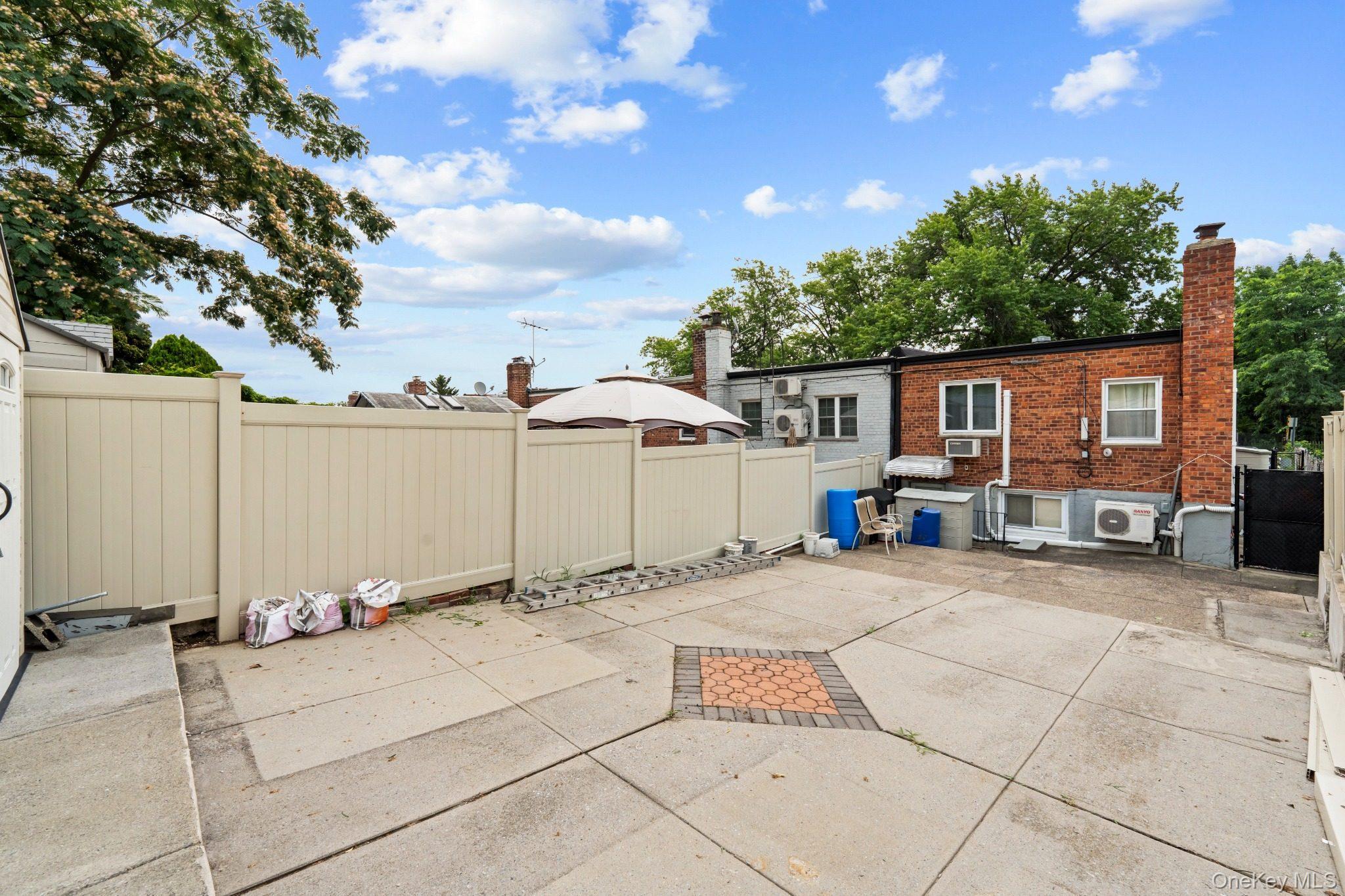 Single Family Eliot Avenue  Queens, NY 11379, MLS-1027824-28