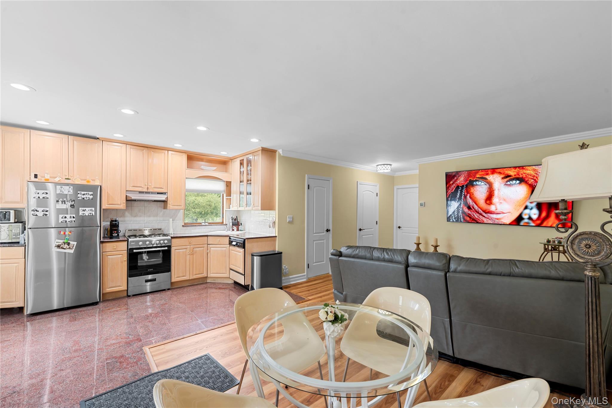 Single Family Eliot Avenue  Queens, NY 11379, MLS-1027824-8