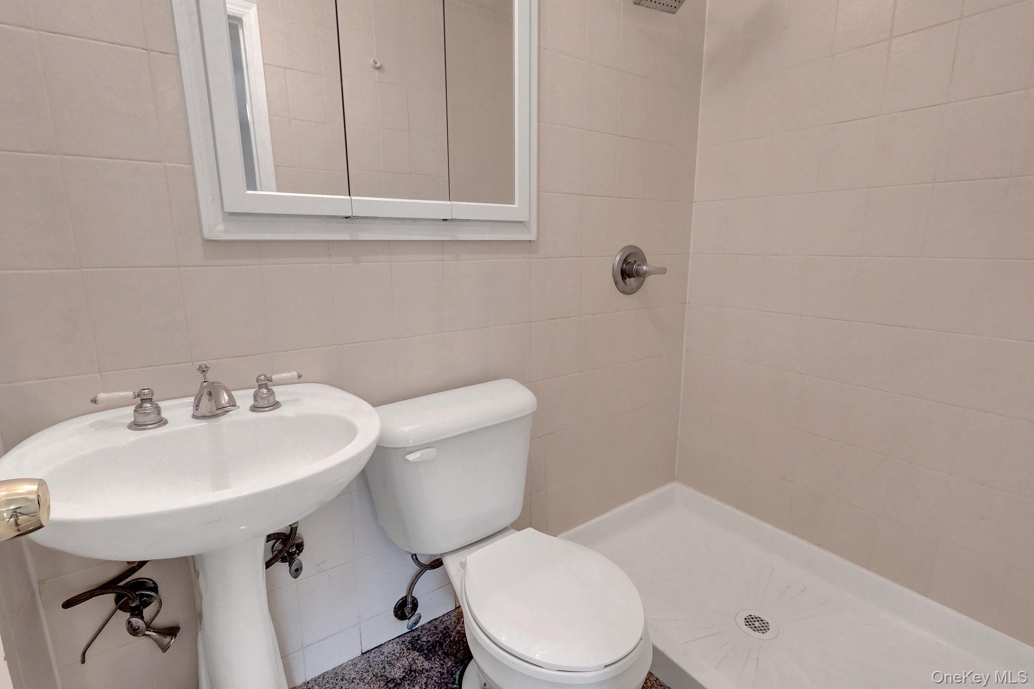 Single Family Brooklyn Boulevard  Suffolk County, NY 11706, MLS-1027830-14