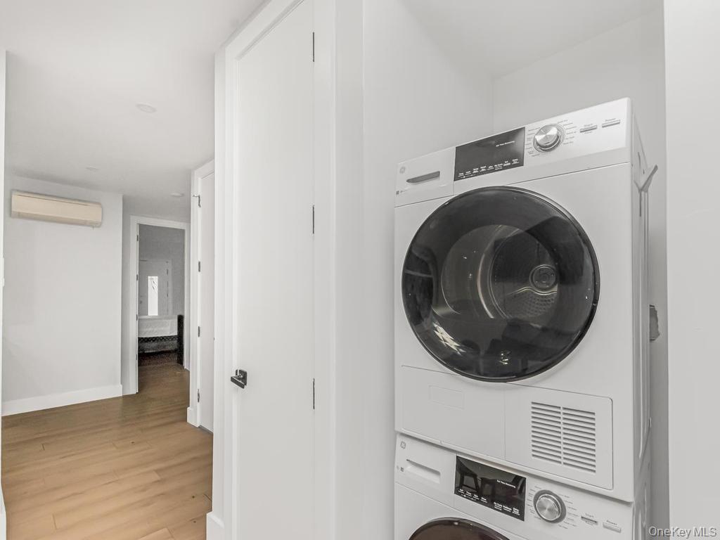Single Family E 188th Street Bronx, NY 10458, MLS-1027834-10