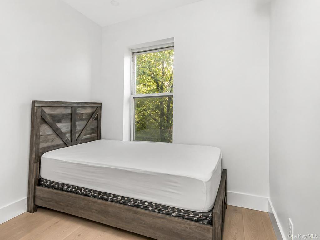 Single Family E 188th Street Bronx, NY 10458, MLS-1027834-12