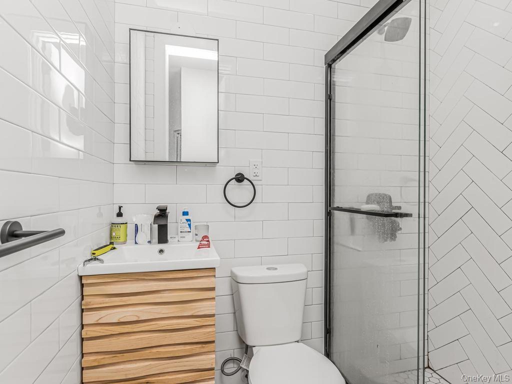 Single Family E 188th Street Bronx, NY 10458, MLS-1027834-25