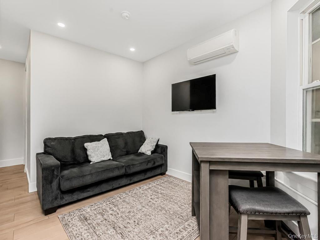 Single Family E 188th Street Bronx, NY 10458, MLS-1027834-8