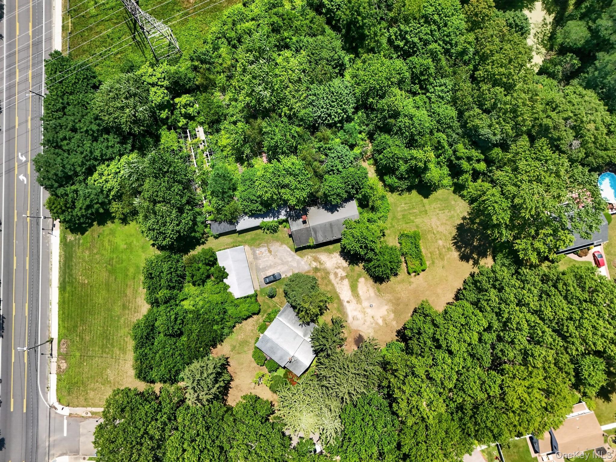 Single Family Seaman Neck Road  Suffolk County, NY 11746, MLS-1027843-3