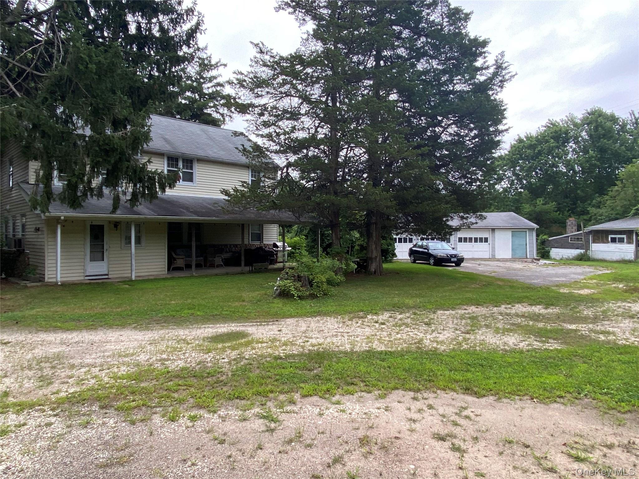 Single Family Seaman Neck Road  Suffolk County, NY 11746, MLS-1027843-4