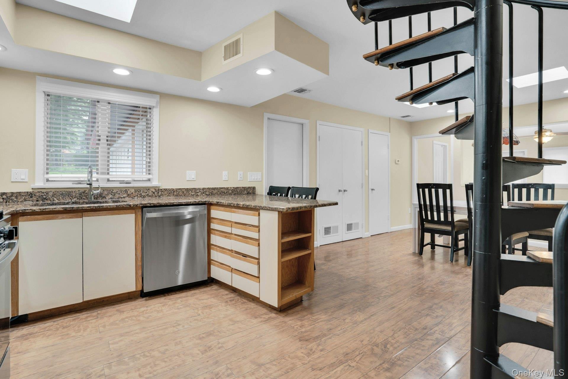 Single Family Vanderbilt Parkway  Suffolk County, NY 11746, MLS-1027852-15