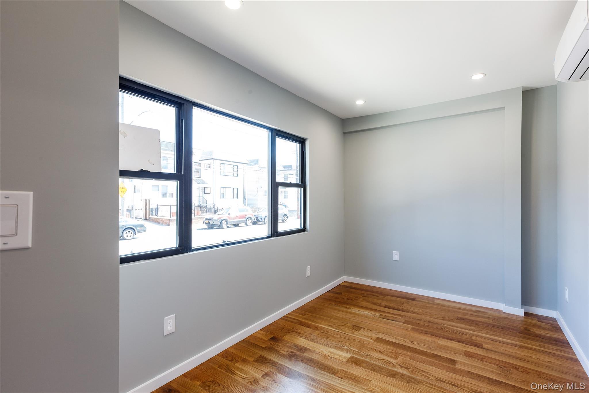 Single Family 132nd Street Queens, NY 11418, MLS-1027855-13