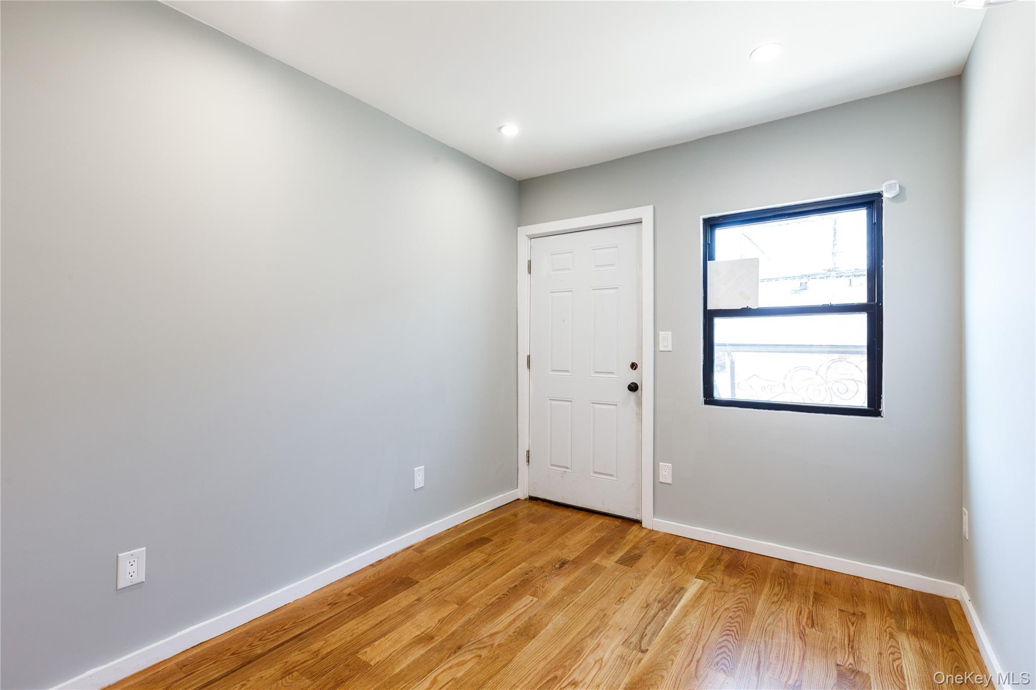 Single Family 132nd Street Queens, NY 11418, MLS-1027855-17