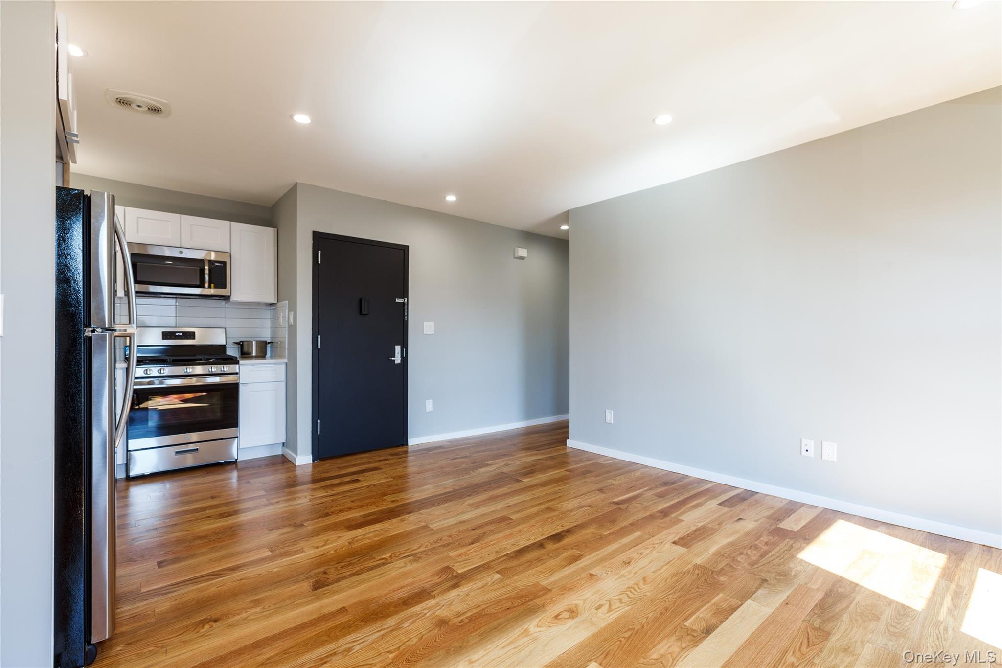 Single Family 132nd Street Queens, NY 11418, MLS-1027855-2