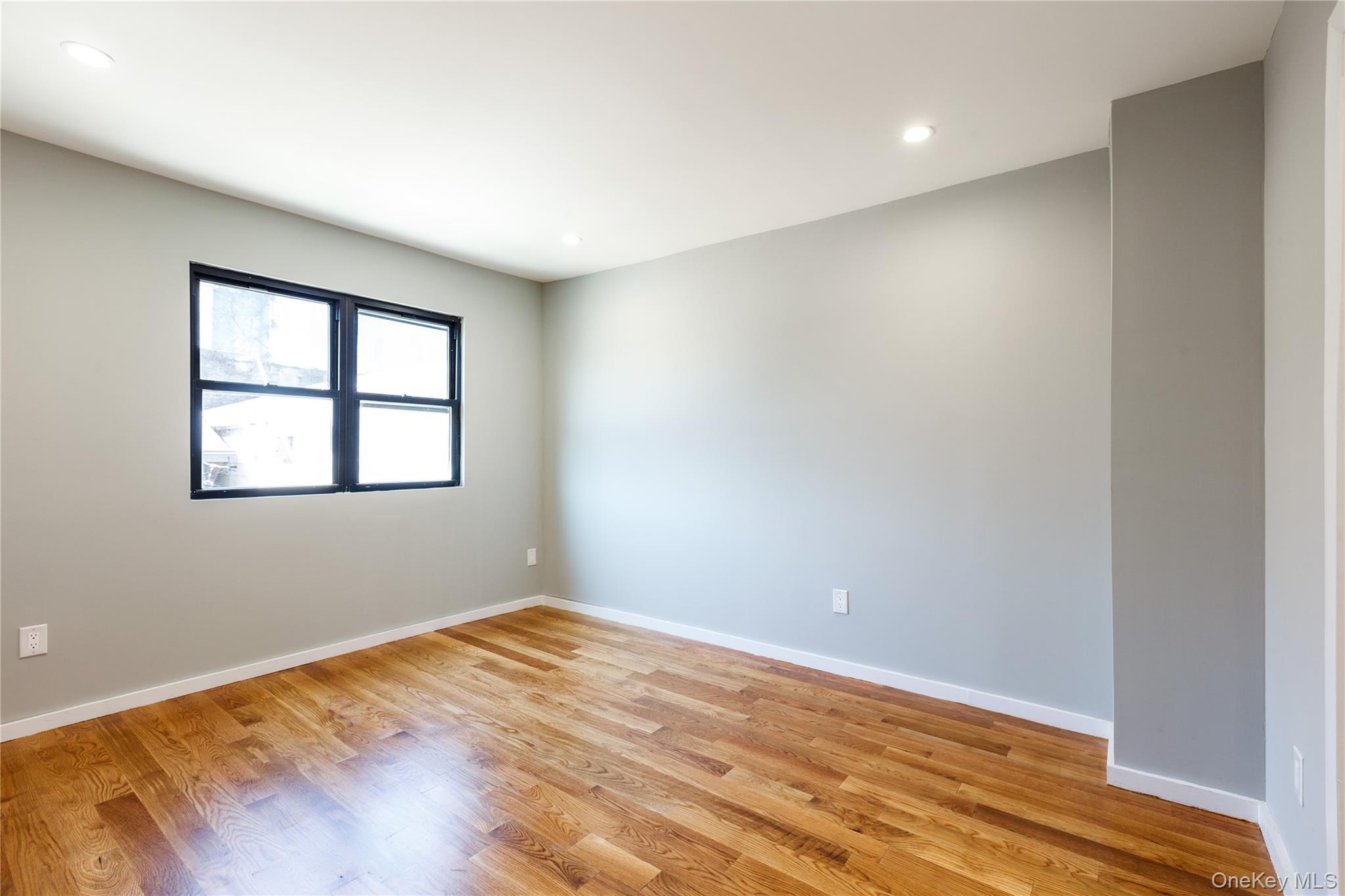 Single Family 132nd Street Queens, NY 11418, MLS-1027855-7